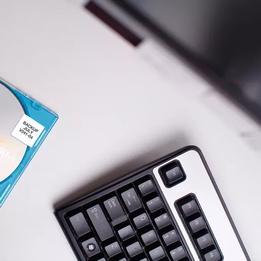 VMClRfoxME-kcvhDkRgi1Q.c-r.jpg?