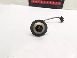 2f3870a4-dda2-405a-bdf3-819ecdf6354d.jpeg?