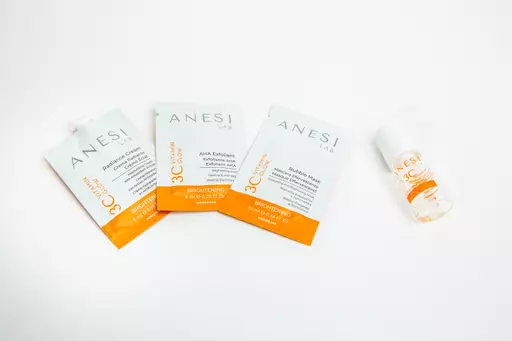 3707 Anesi Lab 3C Vitamin Glow Professional Product 4 treatments.png