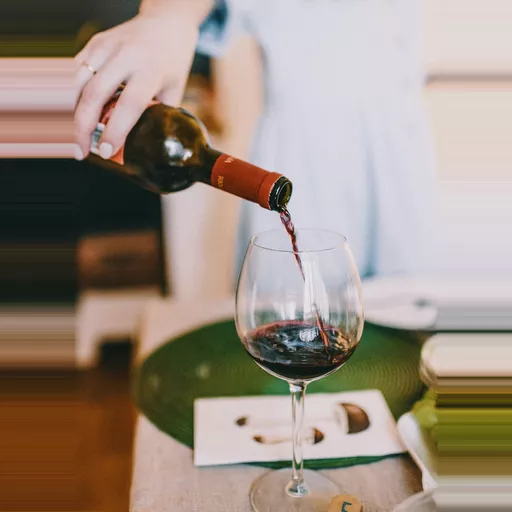 DECANTER