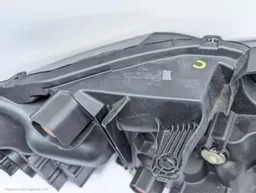 ef8e60b4-06fa-4f51-9275-bf3c7a9fd001.jpeg?