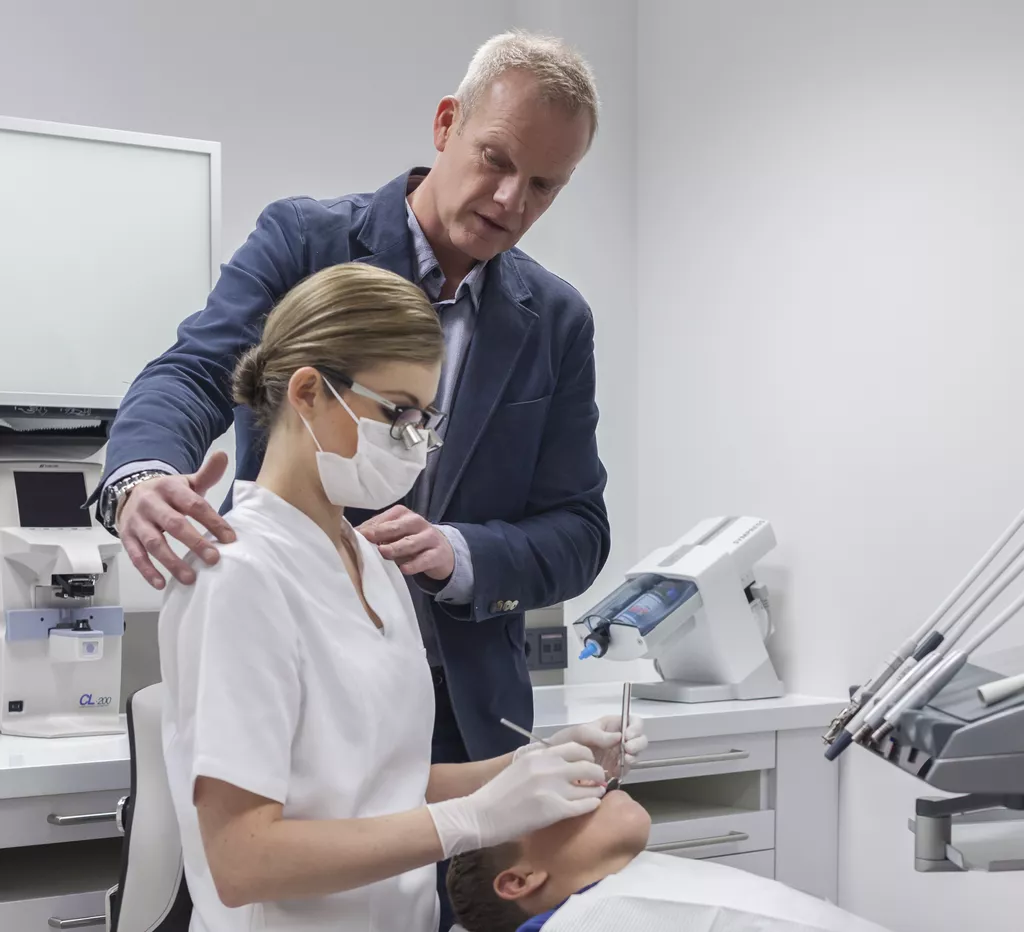 Evident  -  Supporting Dentistry for 50 Years