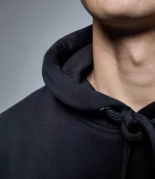 AM01%20BLK%20MODEL%204.jpg?