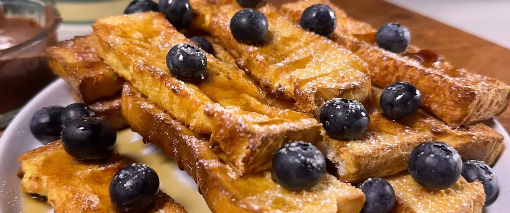 Air Fryer French Toast Sticks