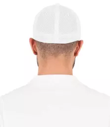 F6533%20WHI%20MODEL%202.jpg?