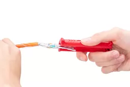 7mzGX4dzFEa4uxhj-TWFGw.c-r.jpg?