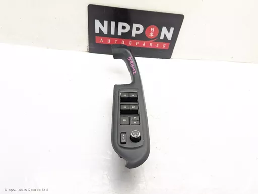 bde9b206-aba2-4d1a-9b9f-032d9f58bc1d.jpeg?