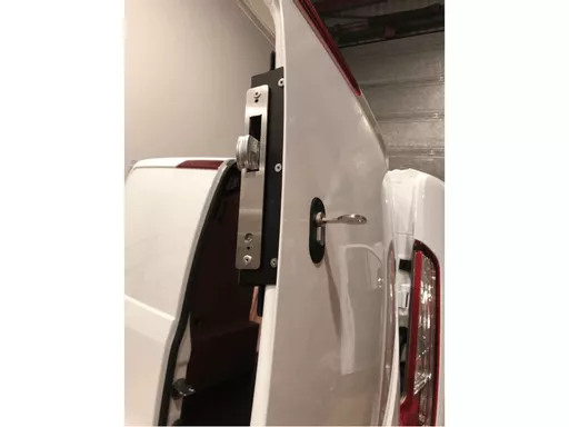 1583405130-26102700.png?