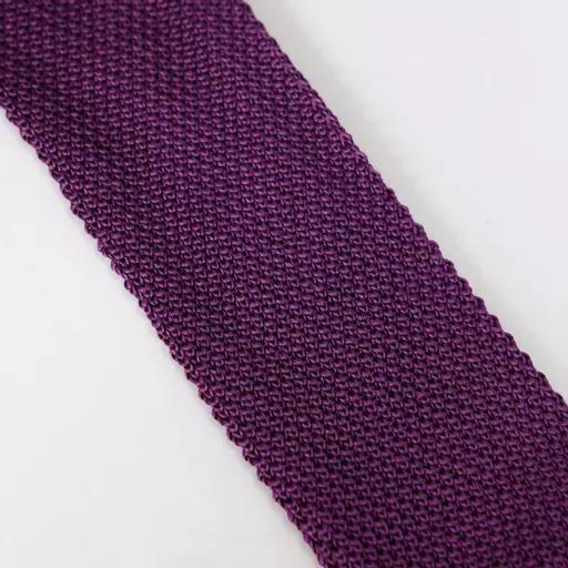 Purple knitted tie 2