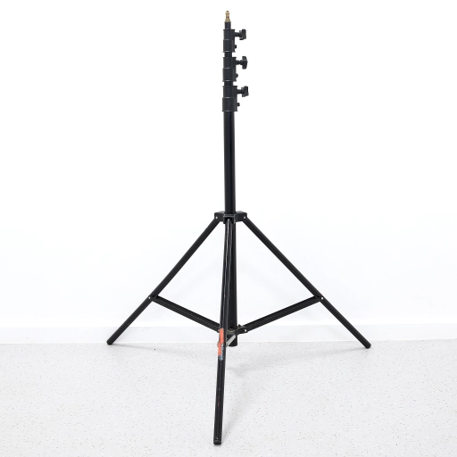 U-2069-004B STAND_02.jpg