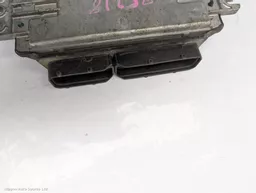 6fdc77ea-7aa2-42e3-ab48-6833054065a9.jpeg?