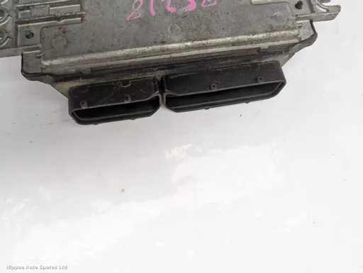 6fdc77ea-7aa2-42e3-ab48-6833054065a9.jpeg?