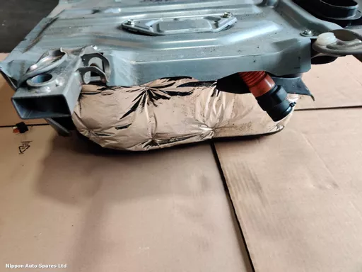 0461de89-c2fd-41ba-988e-086c5e4fadbe.jpeg?