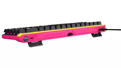 PyPWWTRcZUWnbVnJLUx7wQ.c-r.jpg?