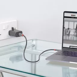 uzi71cmUy0qhBYDmvbrJvw.c-r.jpg?