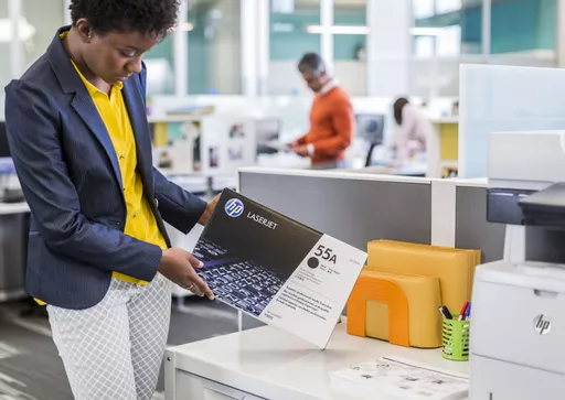 MfGBmW2r3EGnIMUNSqI_ow.c-r.jpg?