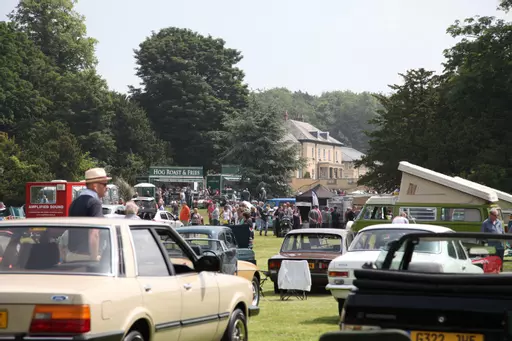 NORTH EAST CLASSIC CAR & MOTORCYLE SHOW Sunday 2 July 2023 @ Hardwick Hall Hotel