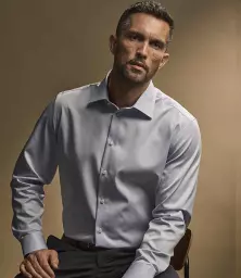 T4020%20LBL%20MODEL%202.jpg?