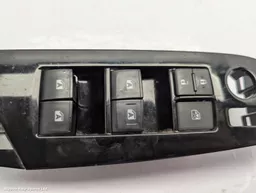 dfa85ab4-1976-4bbc-a6cd-35aab346d674.jpeg?