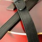 GS55 Slim Leather Guitar Strap Swatch