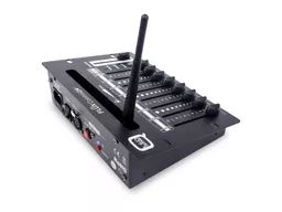 Q-LED Lighting Flux Control 24-3.jpg