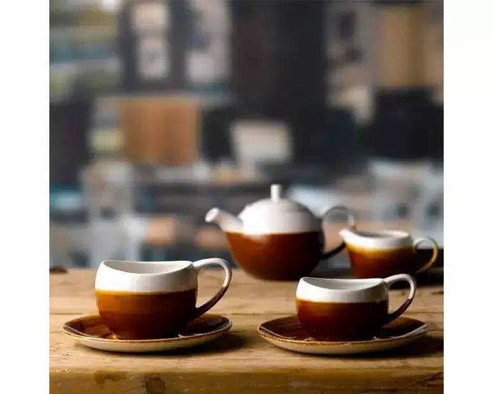 CINNAMON BROWN
