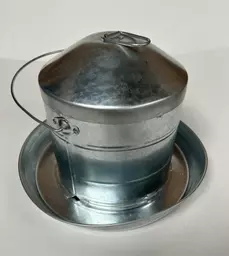 8 litre galvanised bung drinker 1