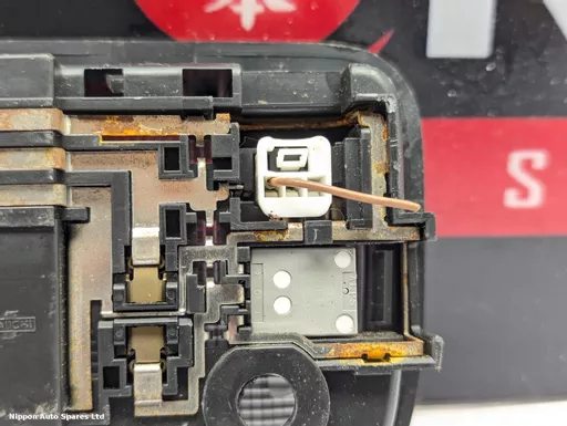 379b8937-88eb-4d9b-92b1-b97f0c079b99.jpeg?