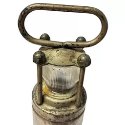 Miners Lamp Oldham 1.jpg