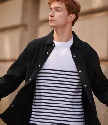 FR056%20BLK%20MODEL%202.jpg?