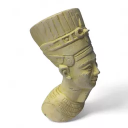 Nefertiti 3.jpg