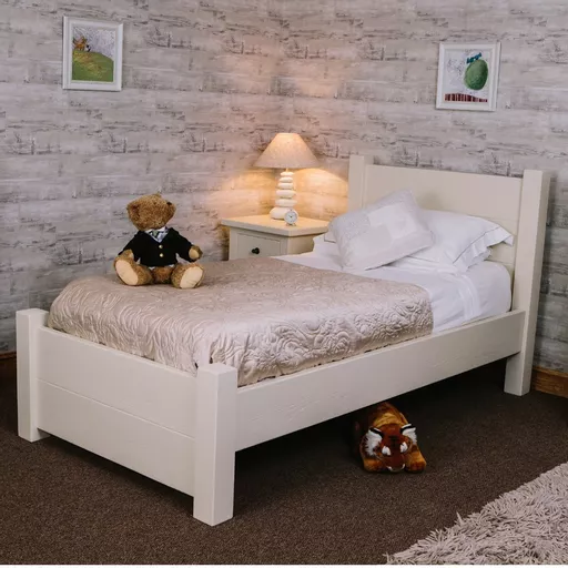 Chatsworth Plank Bed