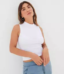 SK170%20WHI%20MODEL%201%20HERO.jpg?