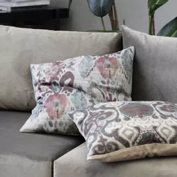 257760104_11.jpg