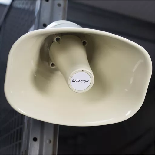 1677773682-33002100.jpg?