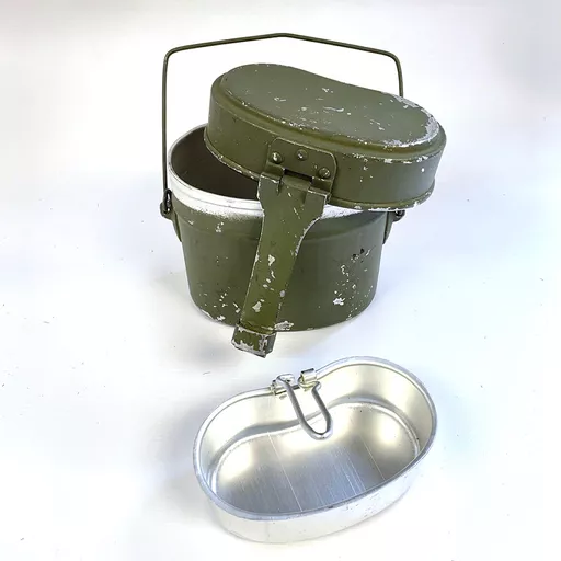 WW2 Mess Canteen (Swiss)