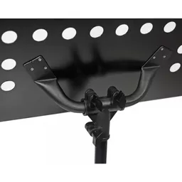 1679928905-00563100.jpg?