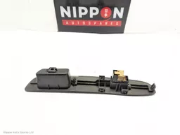 fb04946c-6b38-4ee6-a915-6d3717770f80.jpeg?