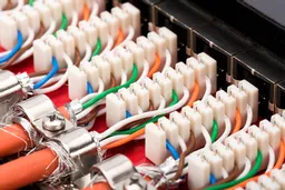 -BMEbd_4lUWum9zB1G37yg.c-r.jpg?