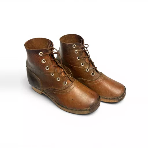 Victorian Adult Leather Clogs