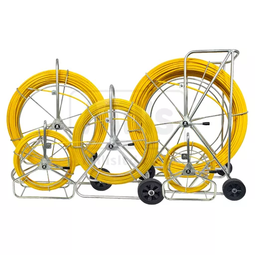 5_frame_family_pic.png?