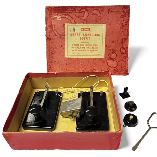 1960's Merit Morse Code Signalling Kit