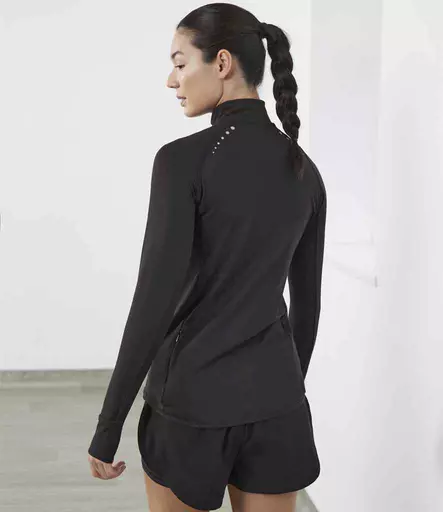 TL563%20BLK%20MODEL%20%202.jpg?
