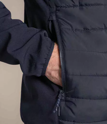 CR323%20NAV%20MODEL%205.jpg?