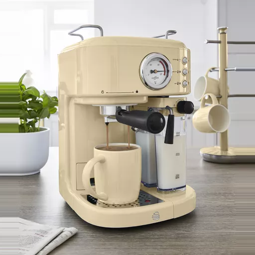 Swan Retro Semi Auto Espresso Machine