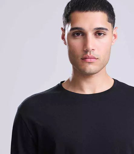 EA021%20JBK%20MODEL%204.jpg?