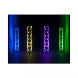 1758353654-73853200.jpg?