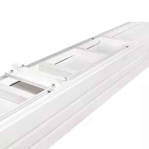 ZEoV79HSY0W_RugoKcrBCA.c-r.jpg?