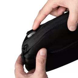 rnngfn6YkkCbsV_QMJ9Zsg.c-r.jpg?