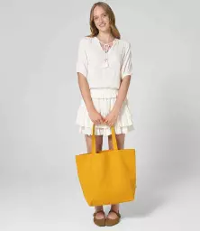 W805%20AMB%20MODEL%202.jpg?